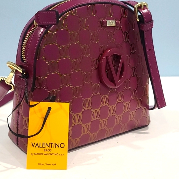 SALE! ✅ Valentino Diana Logo-Adorned Leather Bag Magenta / Gold ✨ NWT - Picture 10 of 13